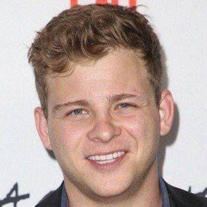 Jonathan Lipnicki Height, Age, Girlfriend, Biography, Wiki, Net Worth ·