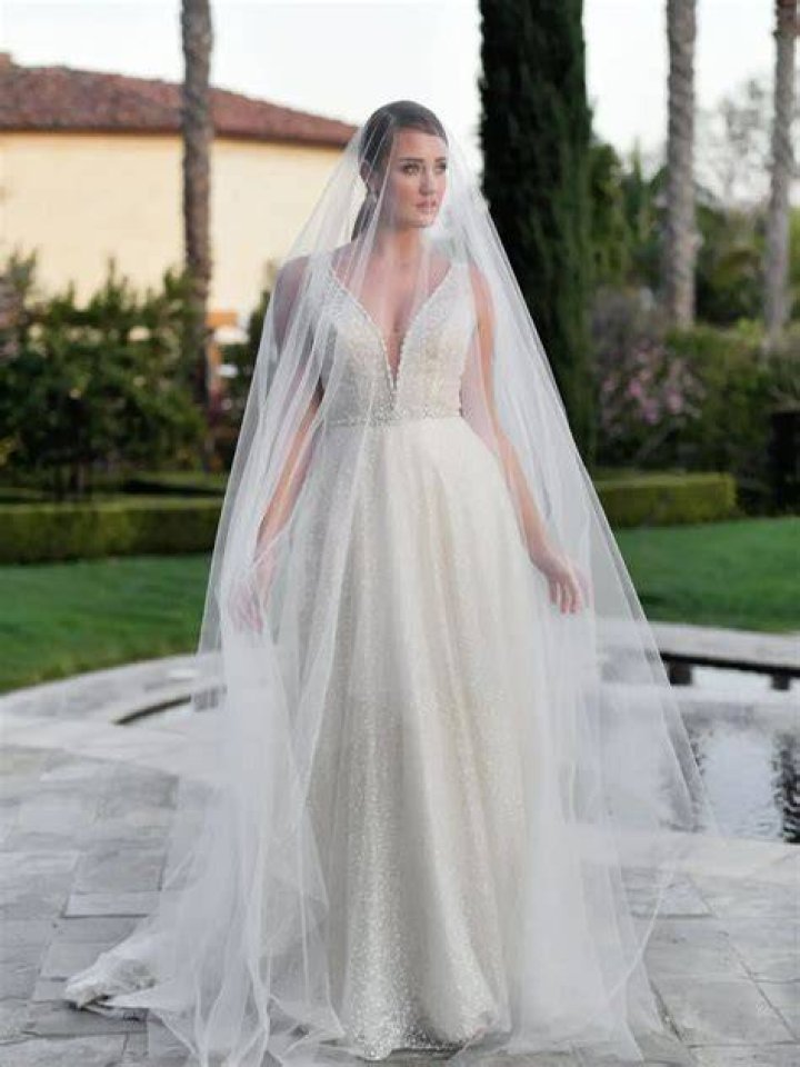 Micah Love's Wedding Dress: Unconventional Elegance Unveiled