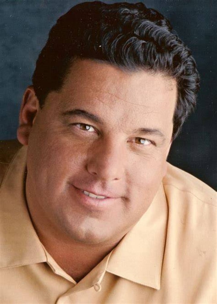 Steve Schirripa Biography Facts, Childhood, Family Life, Achievements
